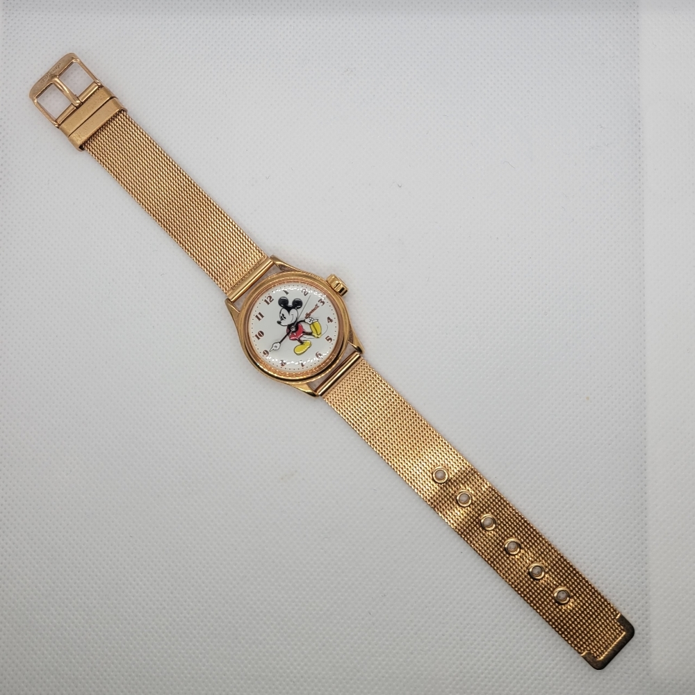 Ingersoll Rose Gold-Plates Mickey Mouse Watch
